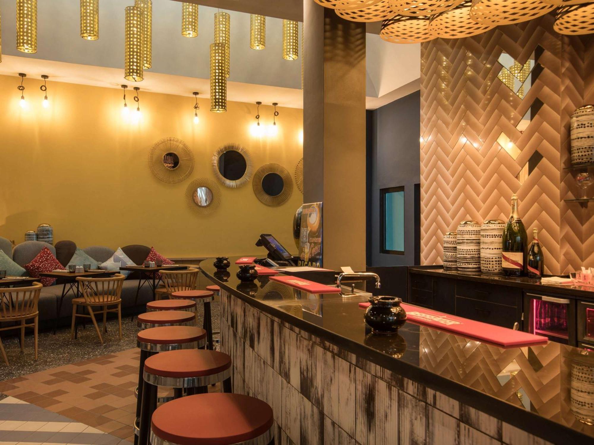 Ibis Abdelmoumen Casa Centre Hotell Casablanca Exteriör bild