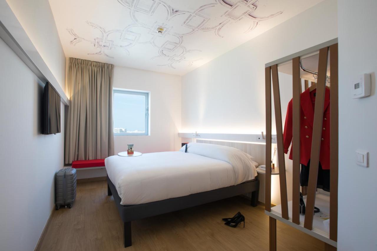 Ibis Abdelmoumen Casa Centre Hotell Casablanca Exteriör bild